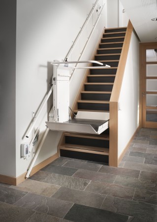 Delta platform stairlift (41)